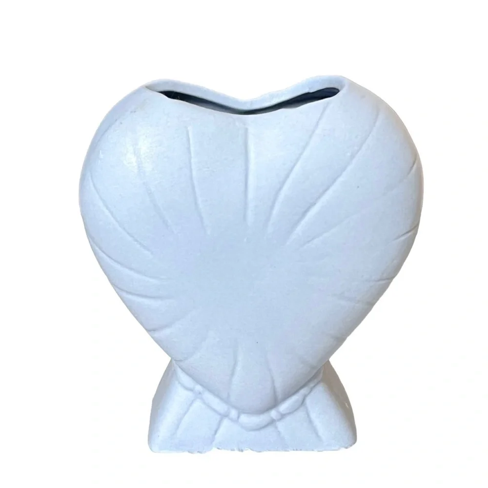 Ceramic Heart Angel Vase Blue/White